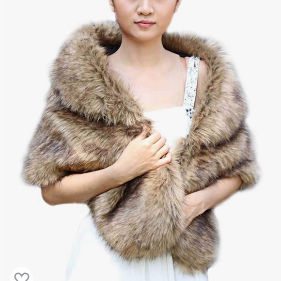 Aukmla Women's Wedding Faux Fur Wraps - Picture 1 of 5